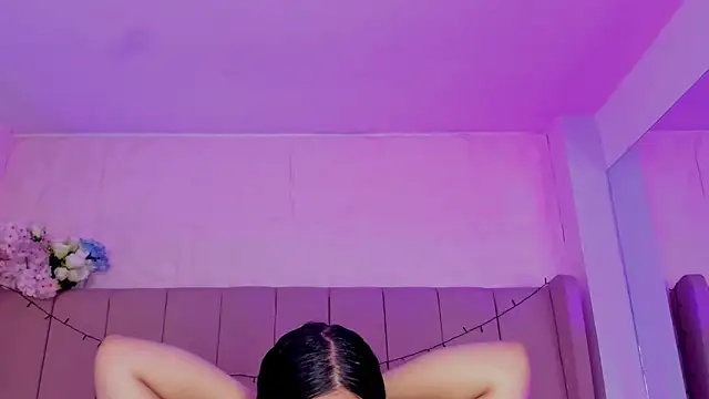 MollyBigBoobs12 online show from 11/05/25, 08:45