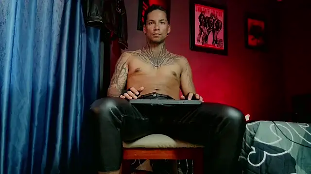 Leonnardo Jaramillo online show from 05/14/26, 02:14