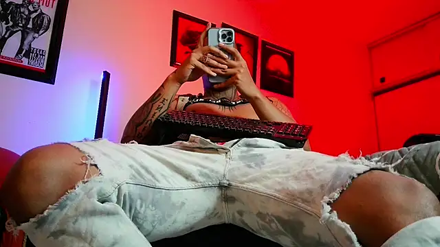 Leonnardo Jaramillo online show from 09/09/25, 10:41