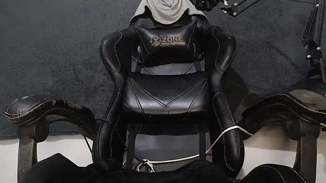 julien xv online show from 03/21/26, 05:06