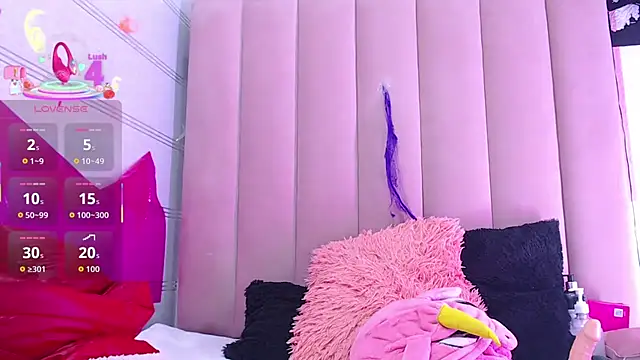 sara caplerx online show from 11/11/25, 02:01