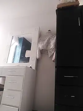 sharoncute1 online show from 11/14/25, 04:10