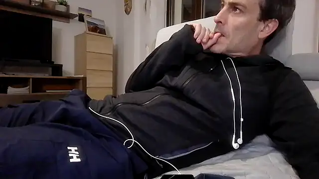 basquehotboy online show from 05/10/26, 09:27