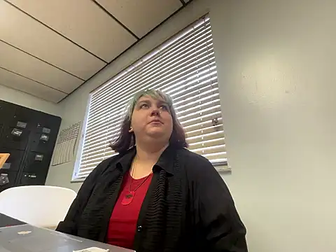 Snapshot of xburykaialivex chatting on 01/15/26, 05:16 xburykaialivex online show from 01/15/26, 05:16