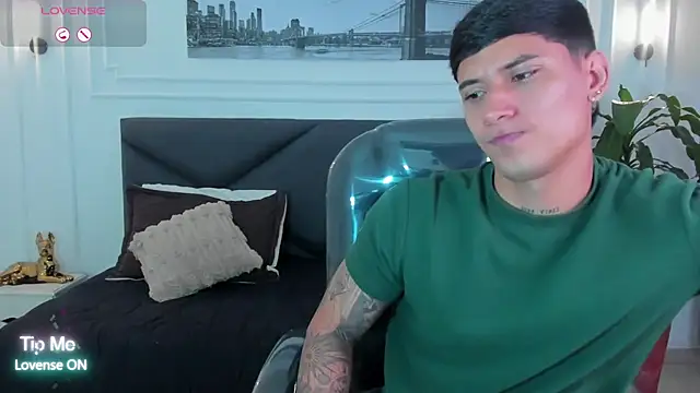 Damian23   online show from 11/10/25, 12:43