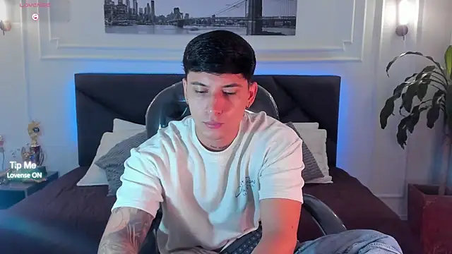 Damian23   online show from 03/21/26, 01:26