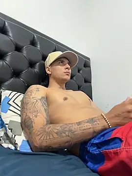 Damian23   online show from 03/11/26, 08:47