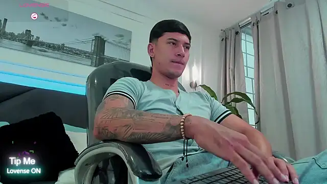 Damian23   online show from 01/08/26, 12:33