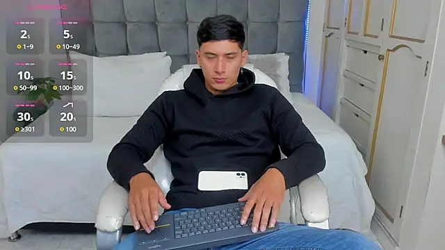 Damian23   online show from 03/11/25, 01:34