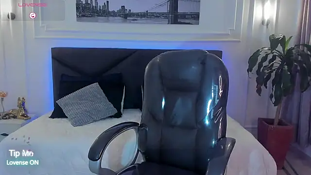 Damian23   online show from 02/08/26, 12:58