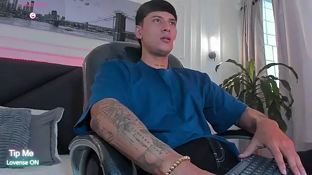 Damian23   online show from 03/20/26, 07:26