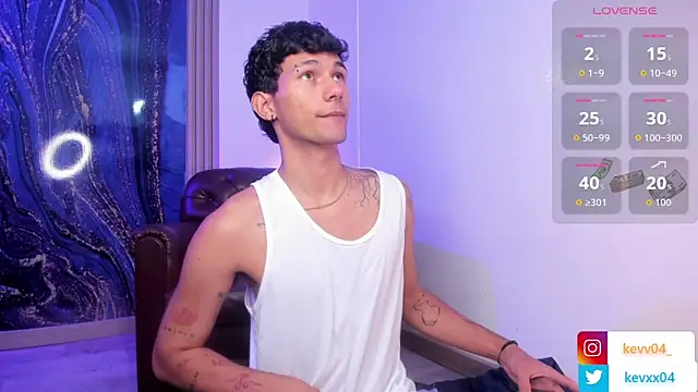 Snapshot of Alexx_tc chatting on 11/29/25, 06:02 Alexx tc online show from 11/29/25, 06:02