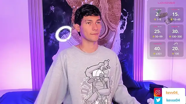 Snapshot of Alexx_tc chatting on 11/30/25, 04:24 Alexx tc online show from 11/30/25, 04:24