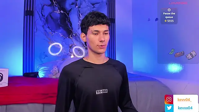 Snapshot of Alexx_tc chatting on 11/28/25, 05:07 Alexx tc online show from 11/28/25, 05:07