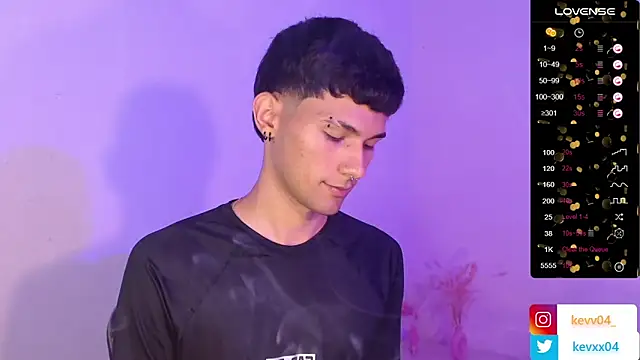 Snapshot of Alexx_tc chatting on 10/23/25, 05:06 Alexx tc online show from 10/23/25, 05:06