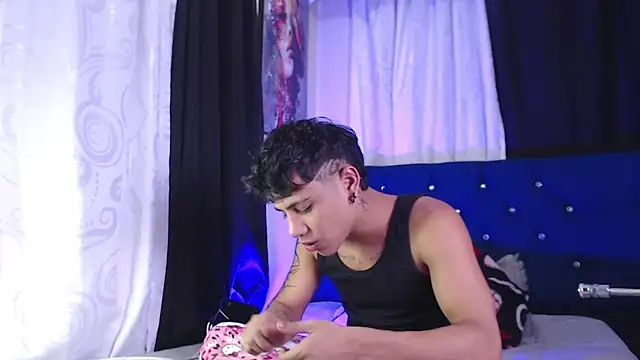 Sexys Boys Hot1 online show from 02/22/26, 01:41