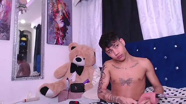 Sexys Boys Hot1 online show from 09/28/25, 05:14