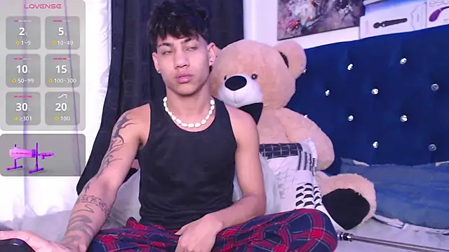 Sexys Boys Hot1 online show from 11/07/25, 02:38