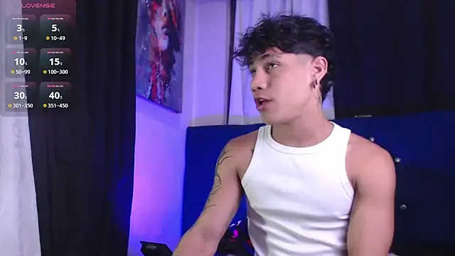 Sexys Boys Hot1 online show from 04/08/26, 01:18