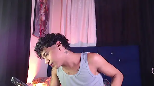 Sexys Boys Hot1 online show from 02/12/26, 02:00