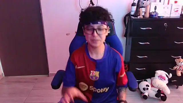 thomascooper7 online show from 11/09/25, 07:07