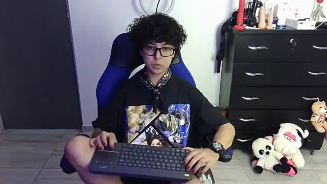 thomascooper7 online show from 03/29/26, 07:59