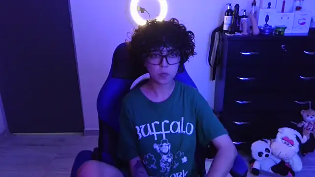 thomascooper7 online show from 09/24/25, 07:09