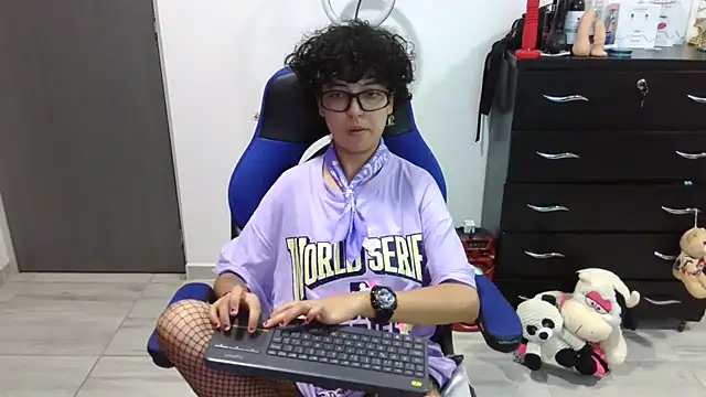 thomascooper7 online show from 03/13/26, 11:21