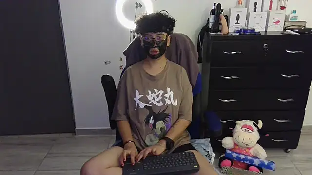 thomascooper7 online show from 03/21/25, 12:51