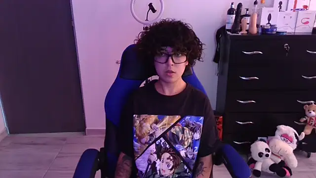 thomascooper7 online show from 11/03/25, 07:06