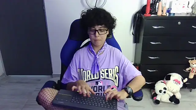 thomascooper7 online show from 04/02/26, 08:15