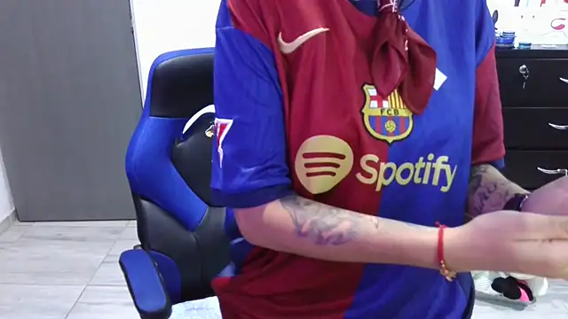 Snapshot of thomascooper7 chatting on 02/23/26, 12:34 thomascooper7 online show from 02/23/26, 12:34