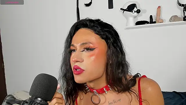 Snapshot of Sabrina_Rosse__ chatting on 03/04/25, 06:26 Sabrina Rosse online show from 03/04/25, 06:26