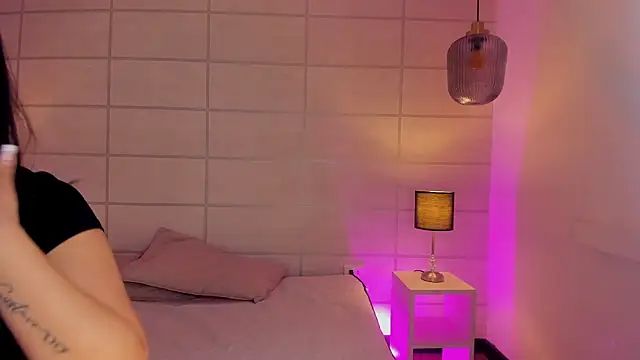 Christine Laam online show from 02/28/26, 02:55