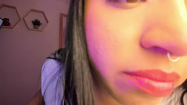 Snapshot of Christine_Laam chatting on 05/26/26, 12:03 Christine Laam online show from 05/26/26, 12:03