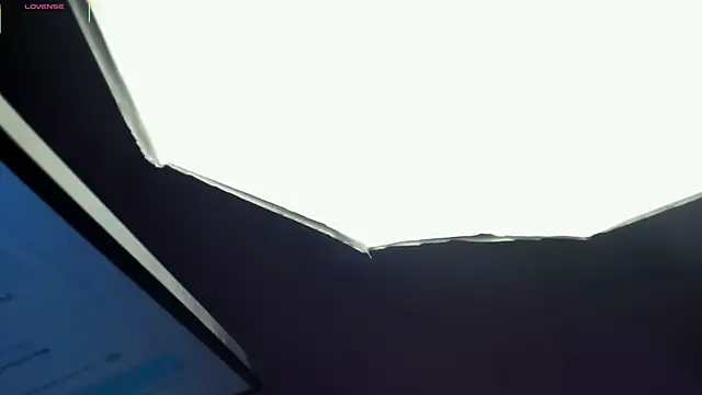 Snapshot of Christine_Laam chatting on 05/14/26, 12:02 Christine Laam online show from 05/14/26, 12:02
