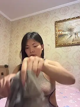 ssyyds8866 online show from 04/13/26, 09:57