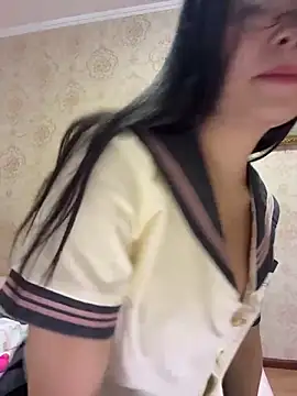 ssyyds8866 online show from 04/17/26, 07:44