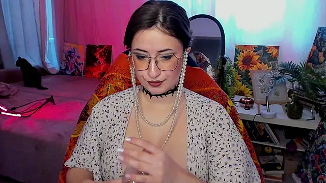 annallurings online show from 04/19/26, 03:29