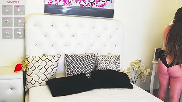 Ysabell01 online show from 11/23/25, 05:28