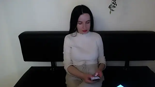 LaimaV  online show from 03/27/26, 10:33