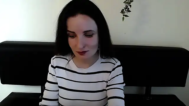 LaimaV  online show from 04/07/26, 07:59