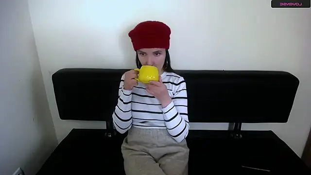 LaimaV  online show from 02/08/26, 10:46