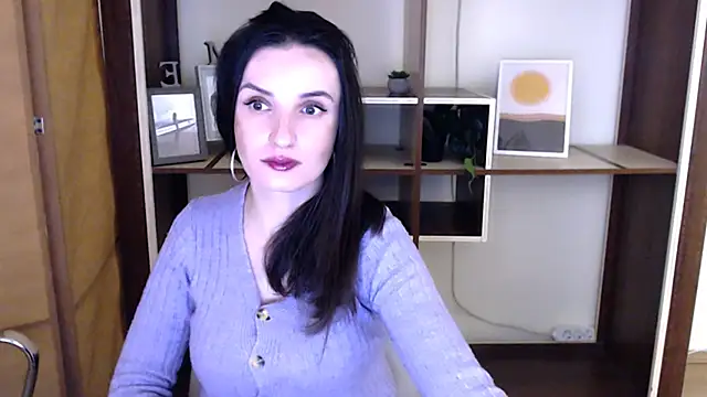 LaimaV  online show from 04/17/26, 09:56