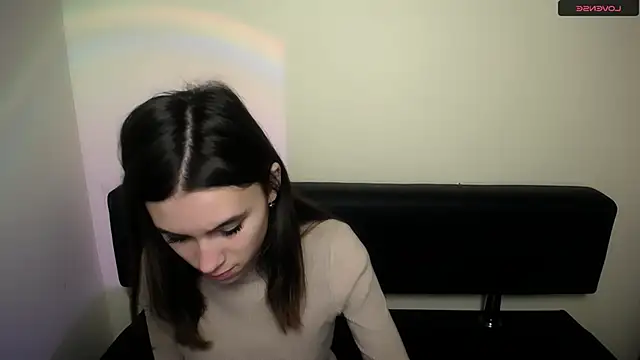 LaimaV  online show from 02/09/26, 07:50