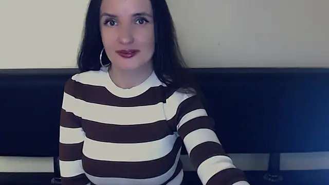 LaimaV  online show from 05/17/26, 04:29