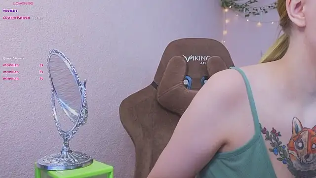 Fluffy muffin  online show from 02/28/26, 09:31