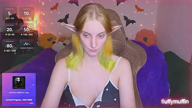 Fluffy muffin  online show from 10/16/25, 02:58