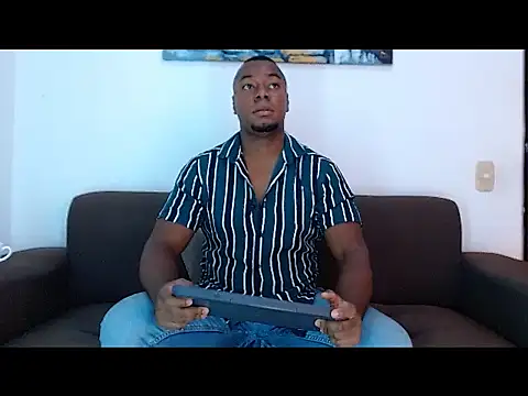 Snapshot of JaySmit_ chatting on 04/19/26, 09:06 JaySmit online show from 04/19/26, 09:06