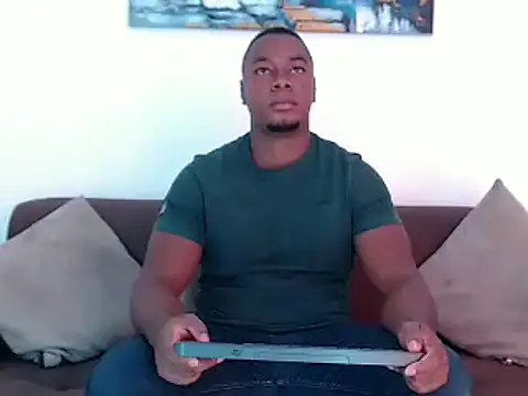 Snapshot of JaySmit_ chatting on 03/04/25, 06:29 JaySmit online show from 03/04/25, 06:29